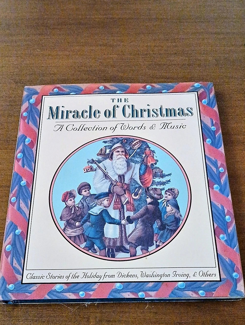 Peter Pauper Press The Miracle of Christmas Gift Book with CD